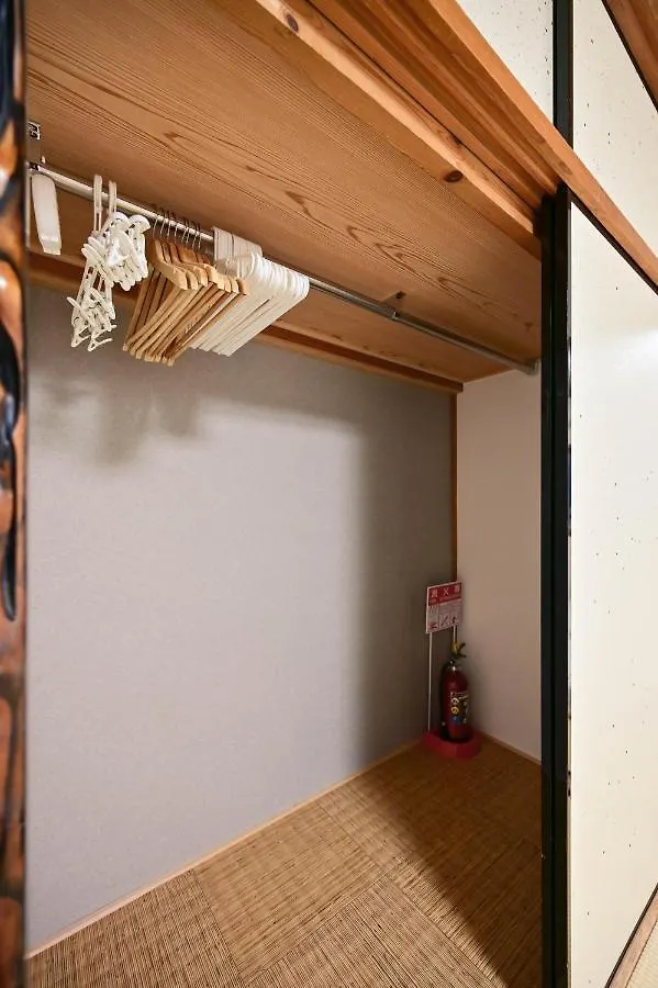 Semesterbostad 鴨川 栄の屋 Kamo River Machiya Halo House Kyoto